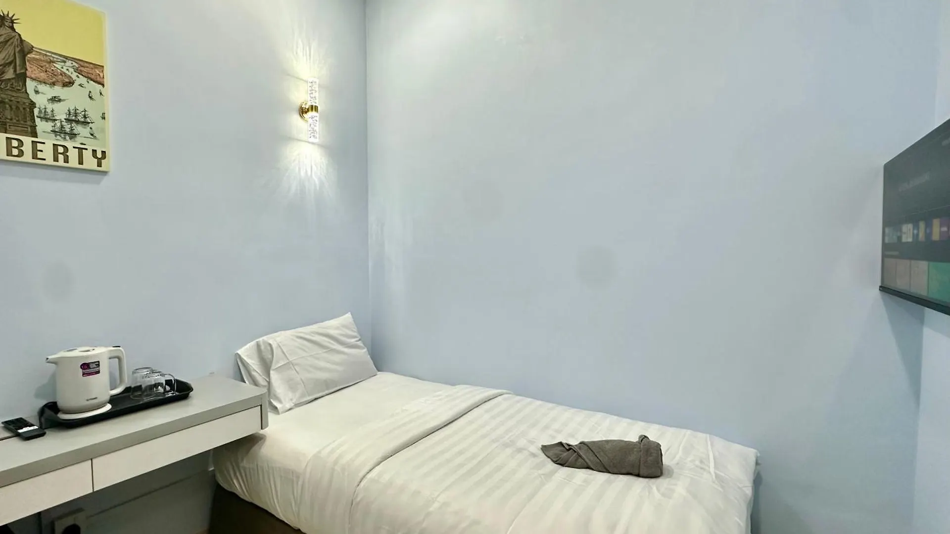 Century Sapphire - Near Ksl & Holiday Plaza Johor Bahru 0*,  Malaysia