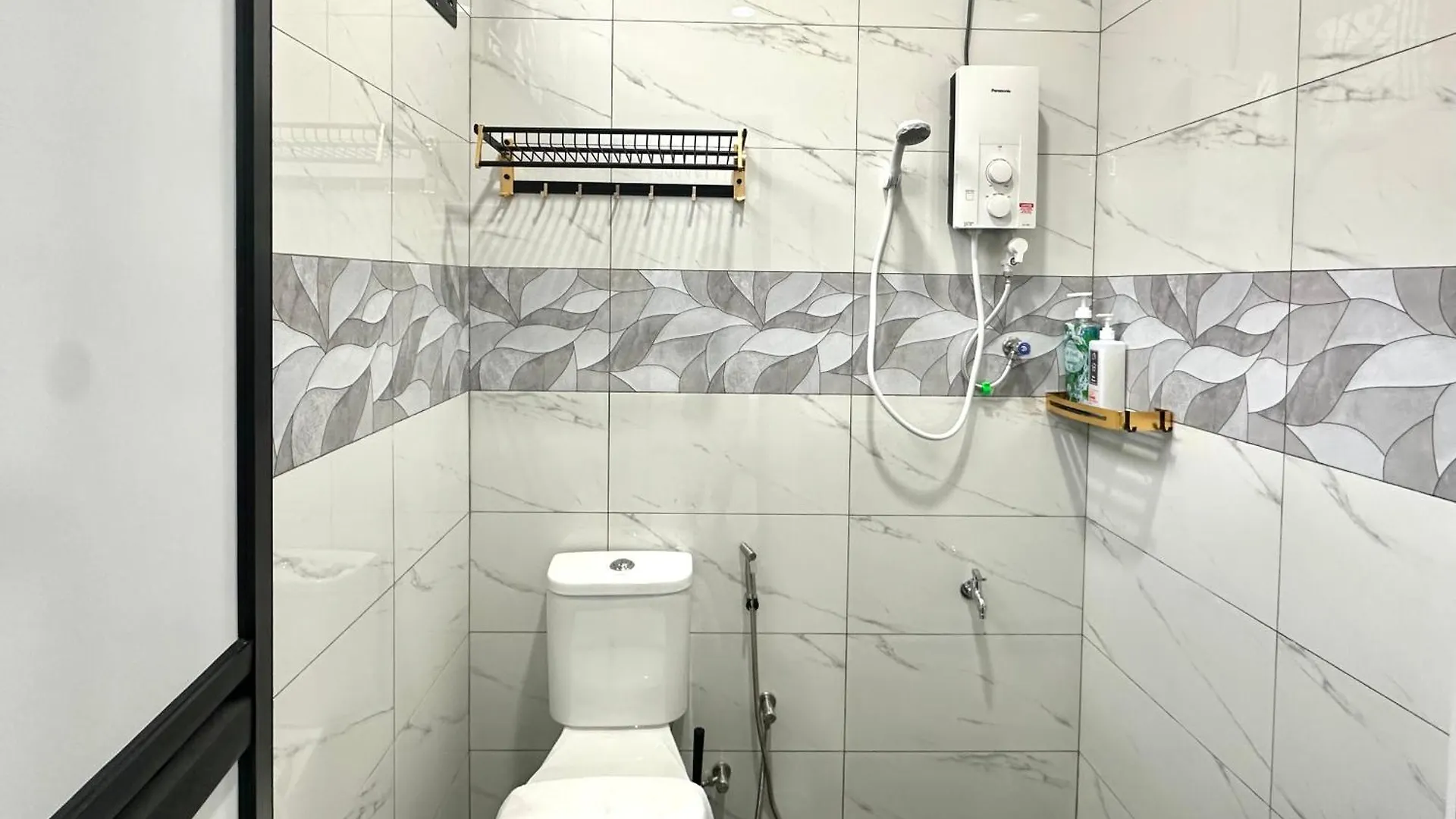 Century Sapphire - Near Ksl & Holiday Plaza Johor Bahru 0*,