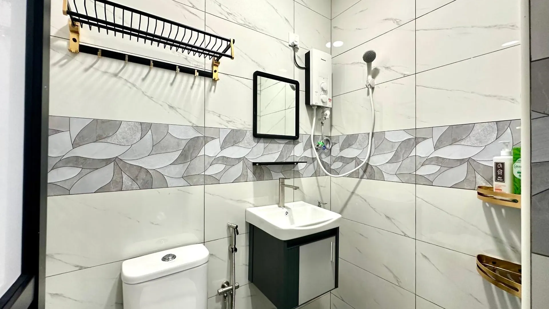 Century Sapphire - Near Ksl & Holiday Plaza Johor Bahru