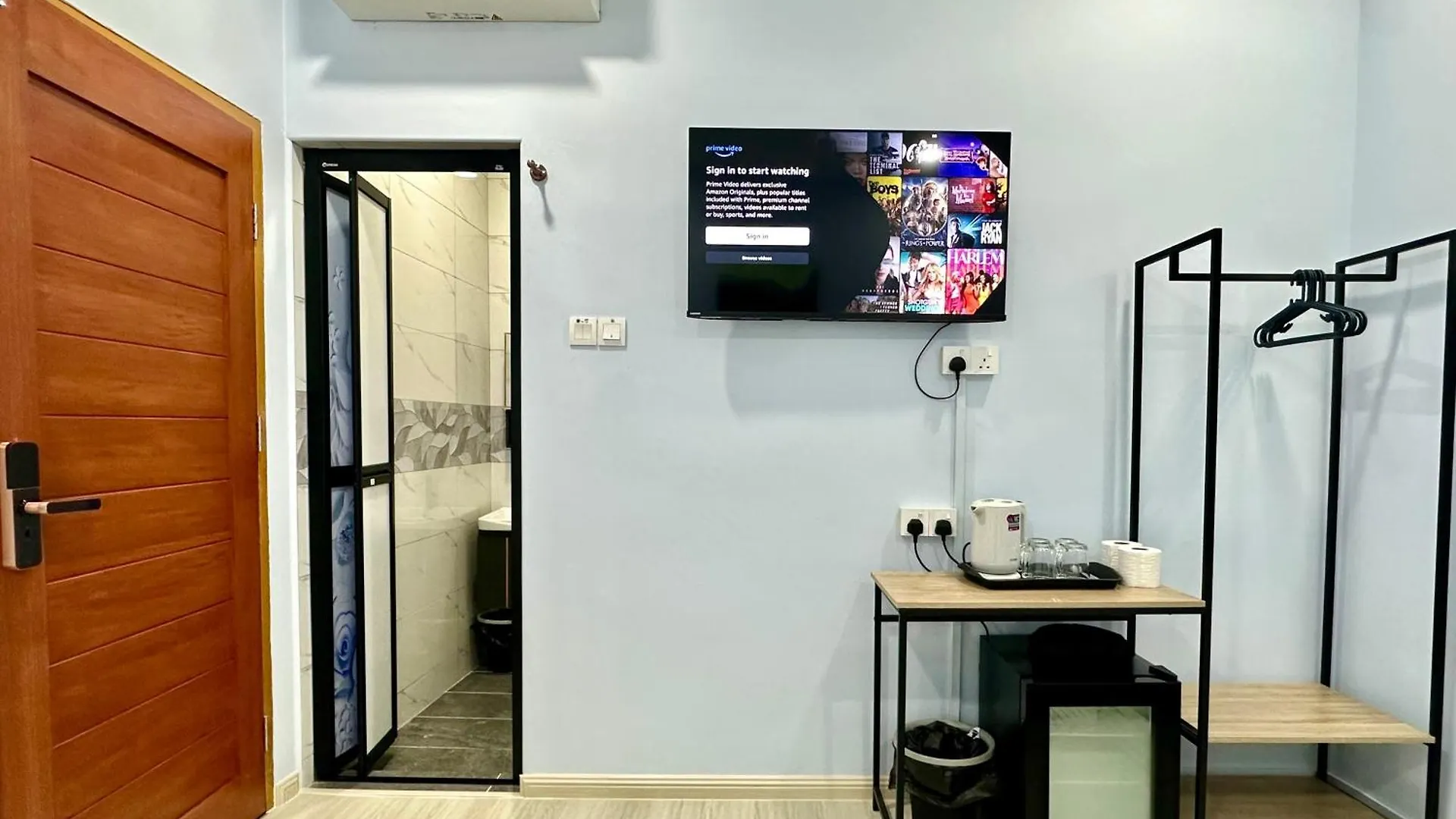 Century Sapphire - Near Ksl & Holiday Plaza Johor Bahru Homestay